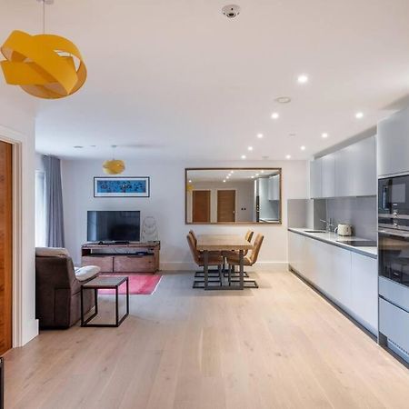 Stylish 2 Bed 2 Bath In Highgate & Free Parking London Exterior photo